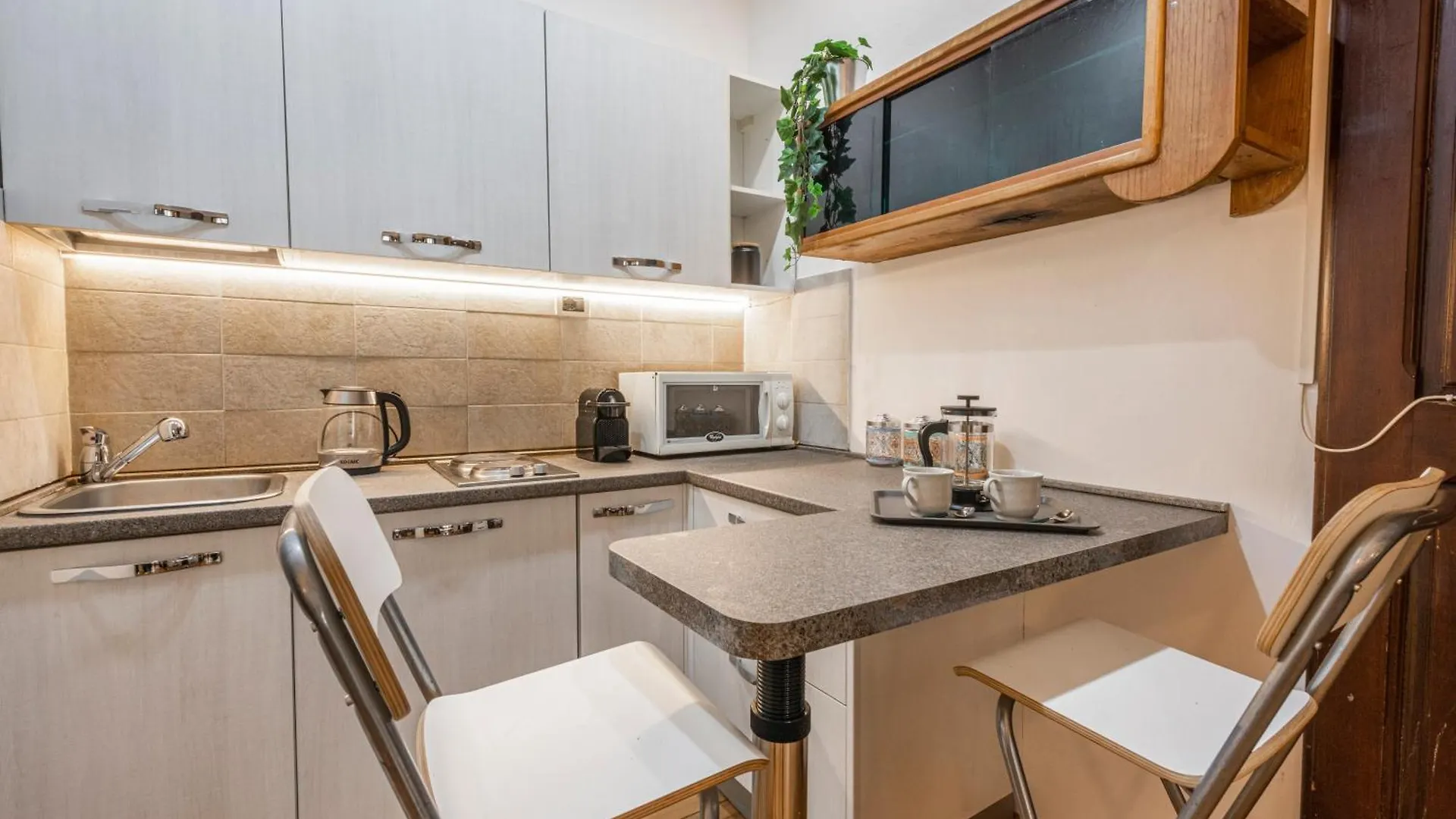 Apartment The Luxor Suites - Giacomini Florence Italy